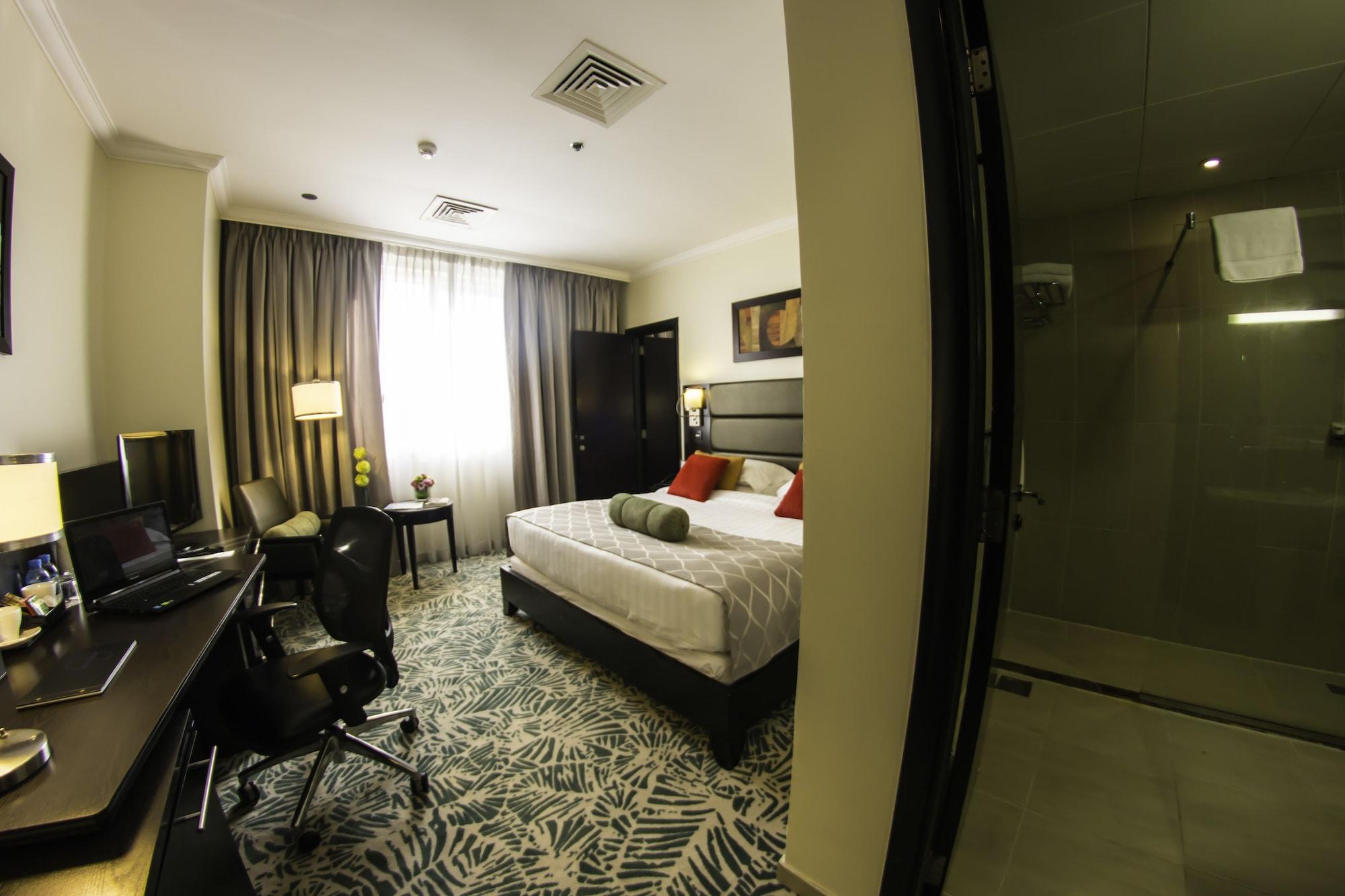 The Royal Riviera Hotel Doha Exterior photo