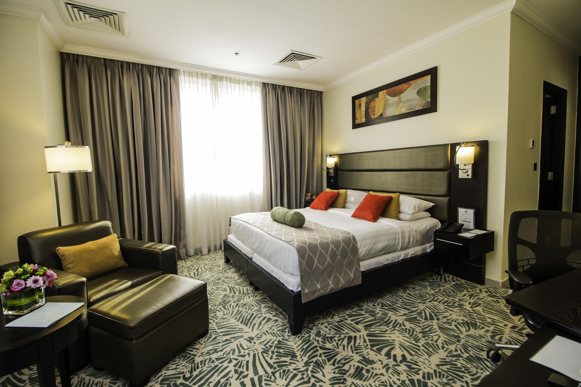 The Royal Riviera Hotel Doha Exterior photo