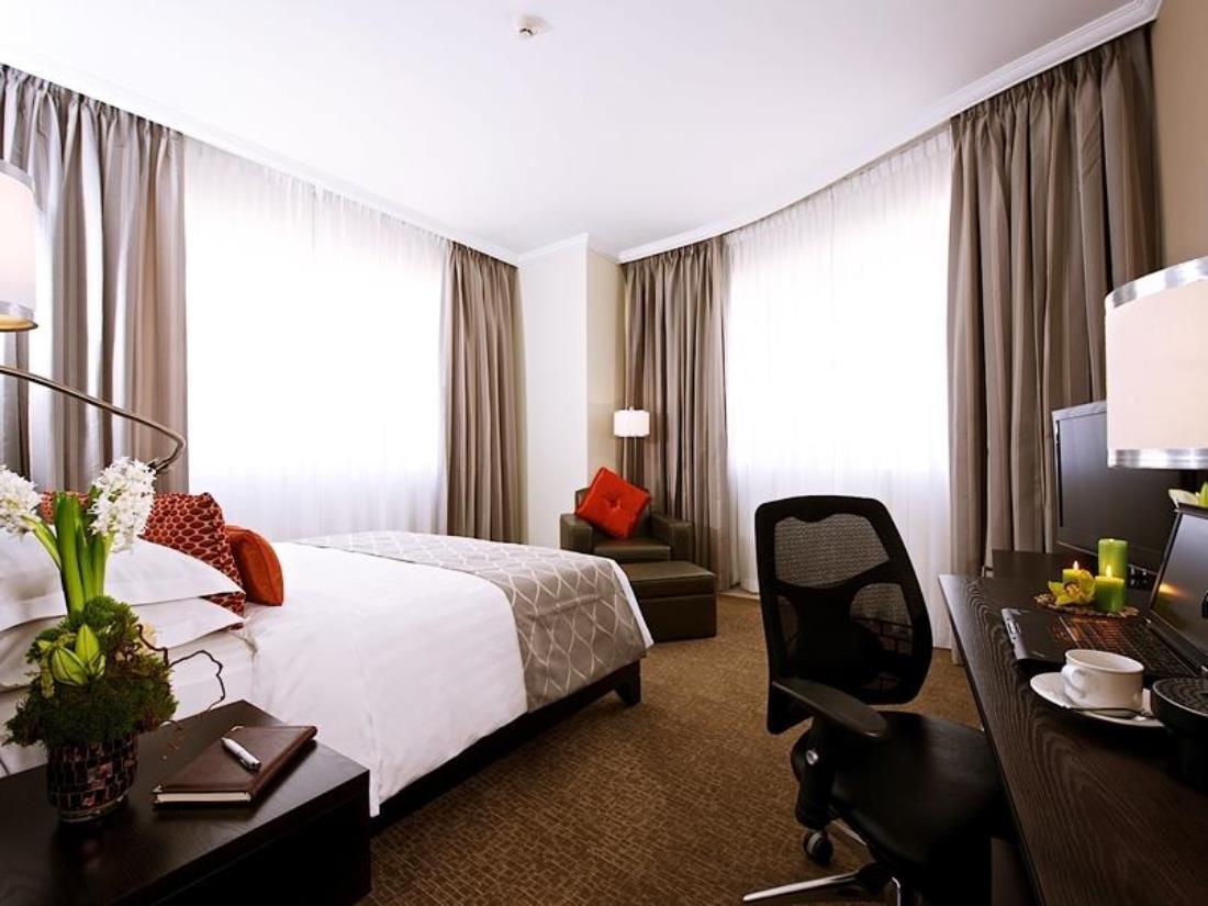 The Royal Riviera Hotel Doha Exterior photo