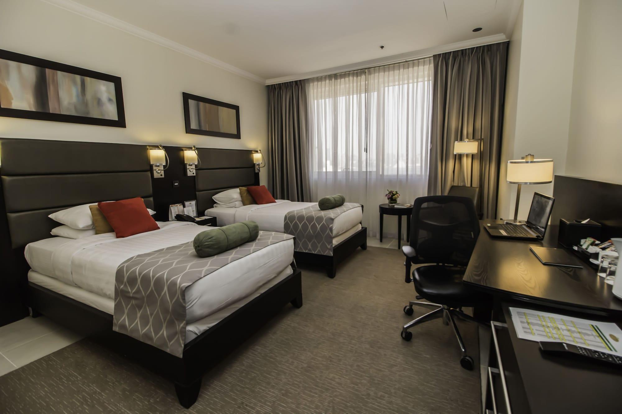 The Royal Riviera Hotel Doha Exterior photo