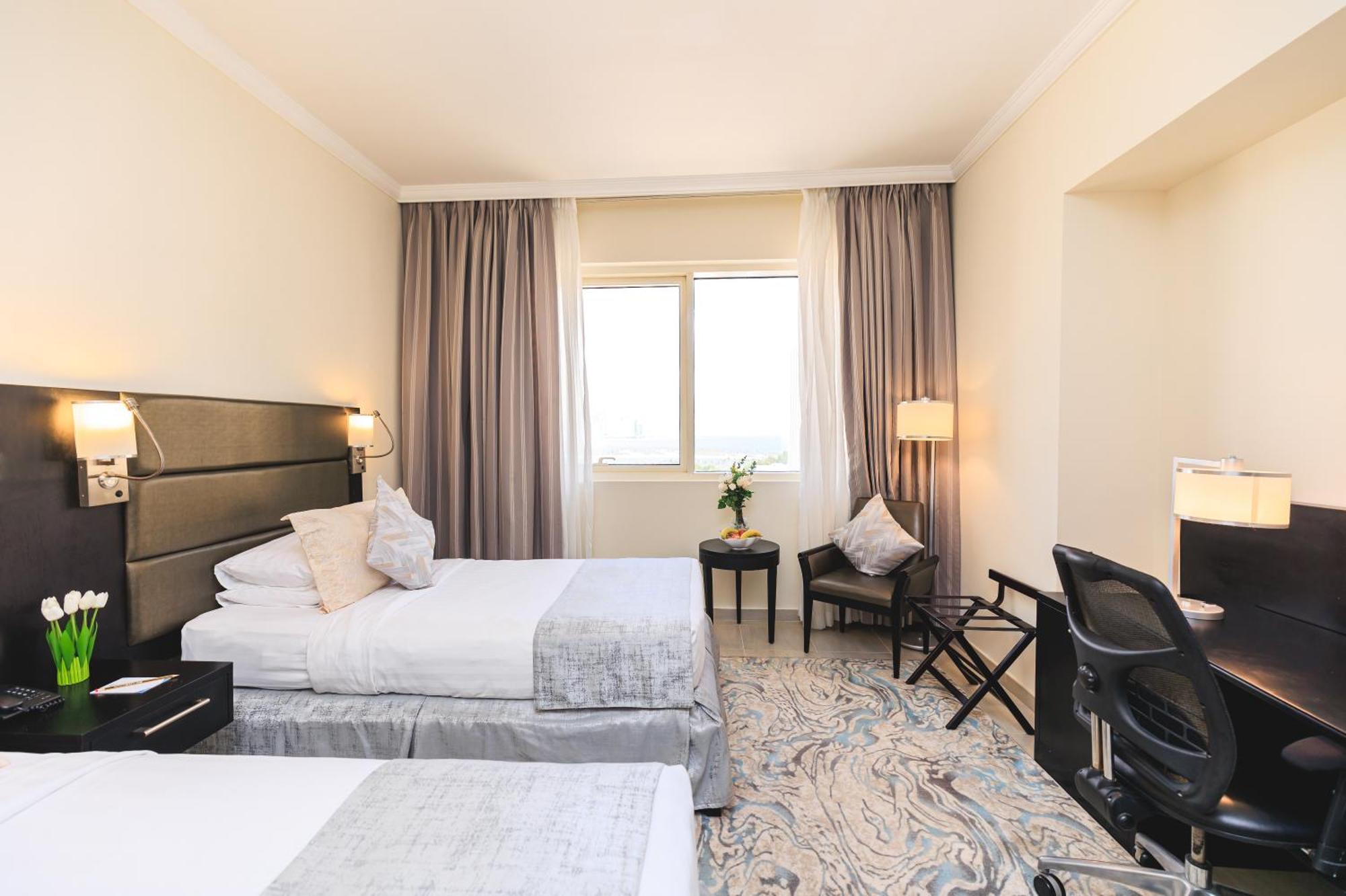 The Royal Riviera Hotel Doha Exterior photo