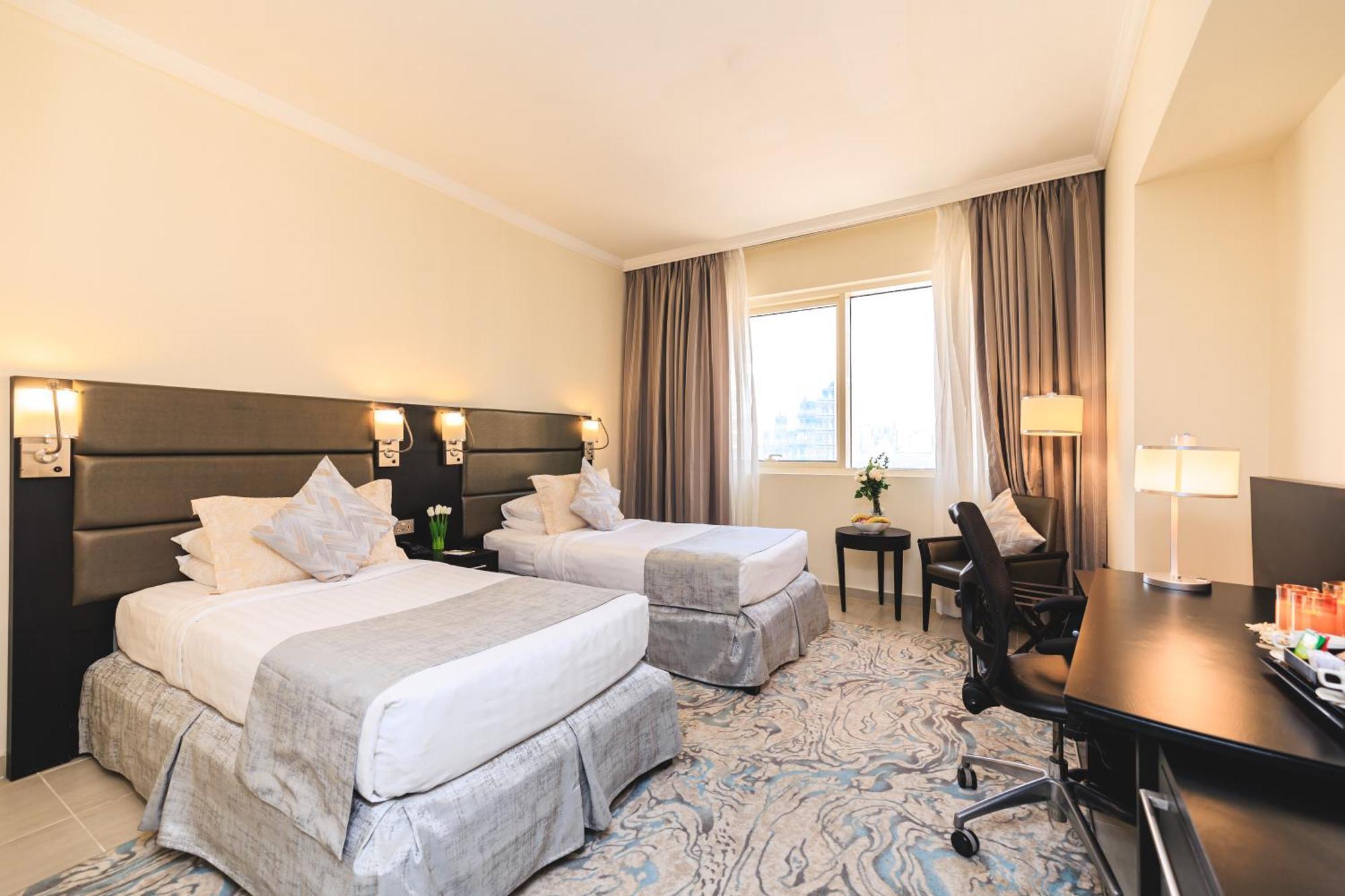 The Royal Riviera Hotel Doha Exterior photo
