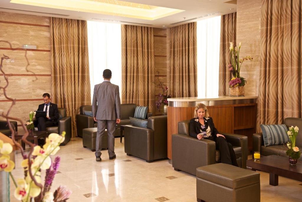 The Royal Riviera Hotel Doha Exterior photo