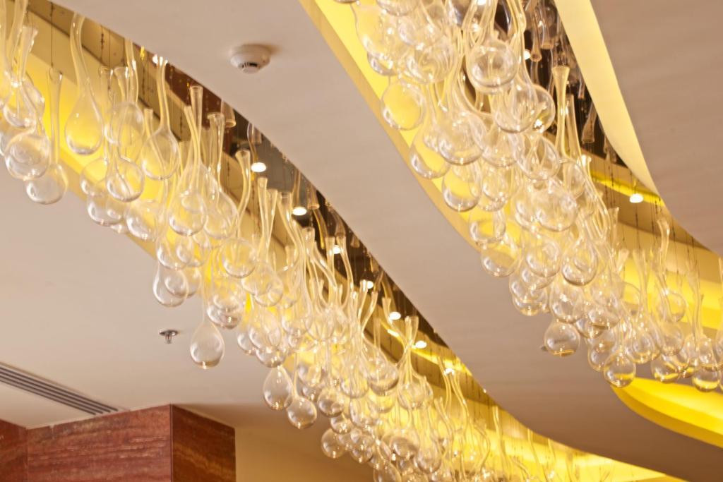 The Royal Riviera Hotel Doha Exterior photo