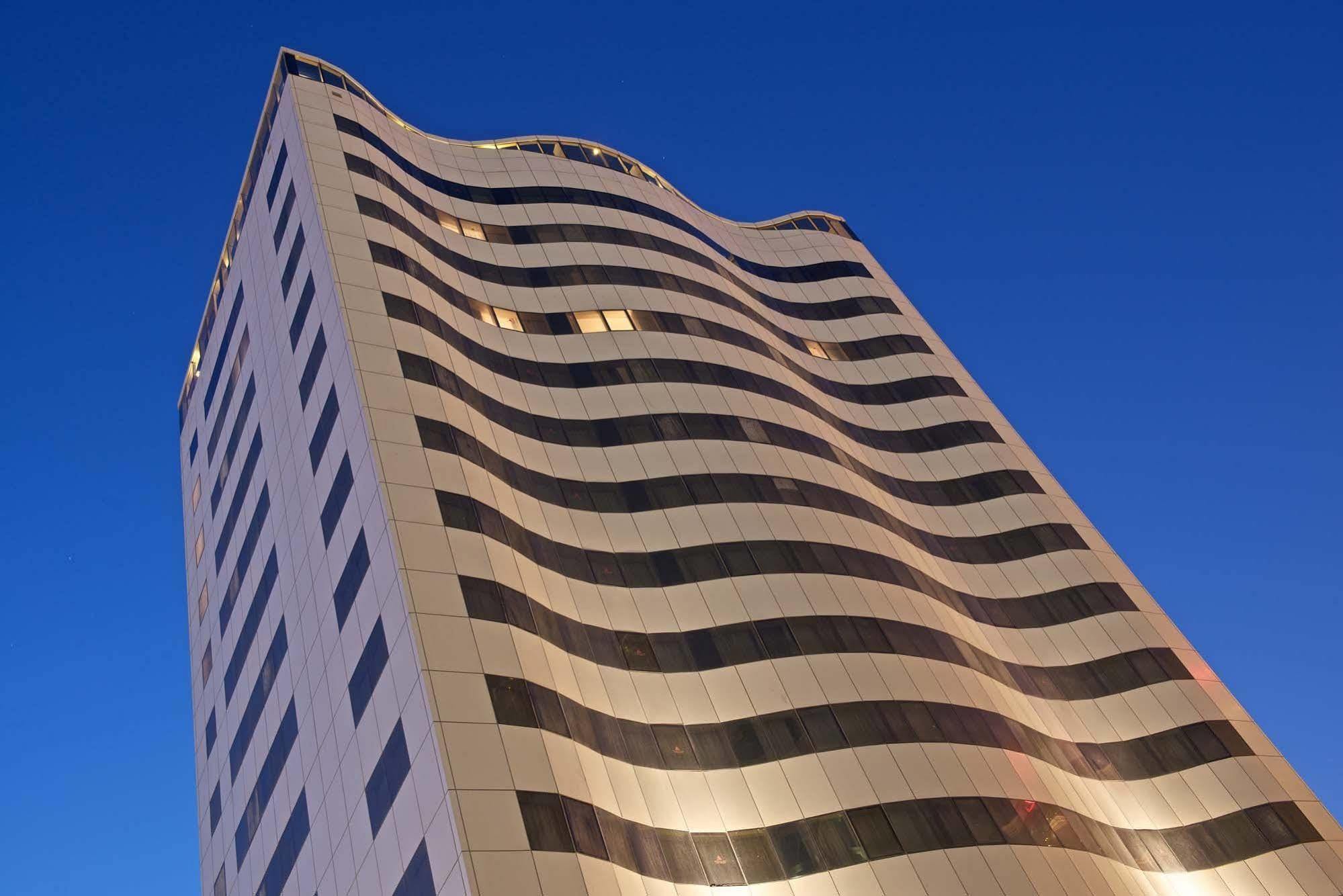 The Royal Riviera Hotel Doha Exterior photo