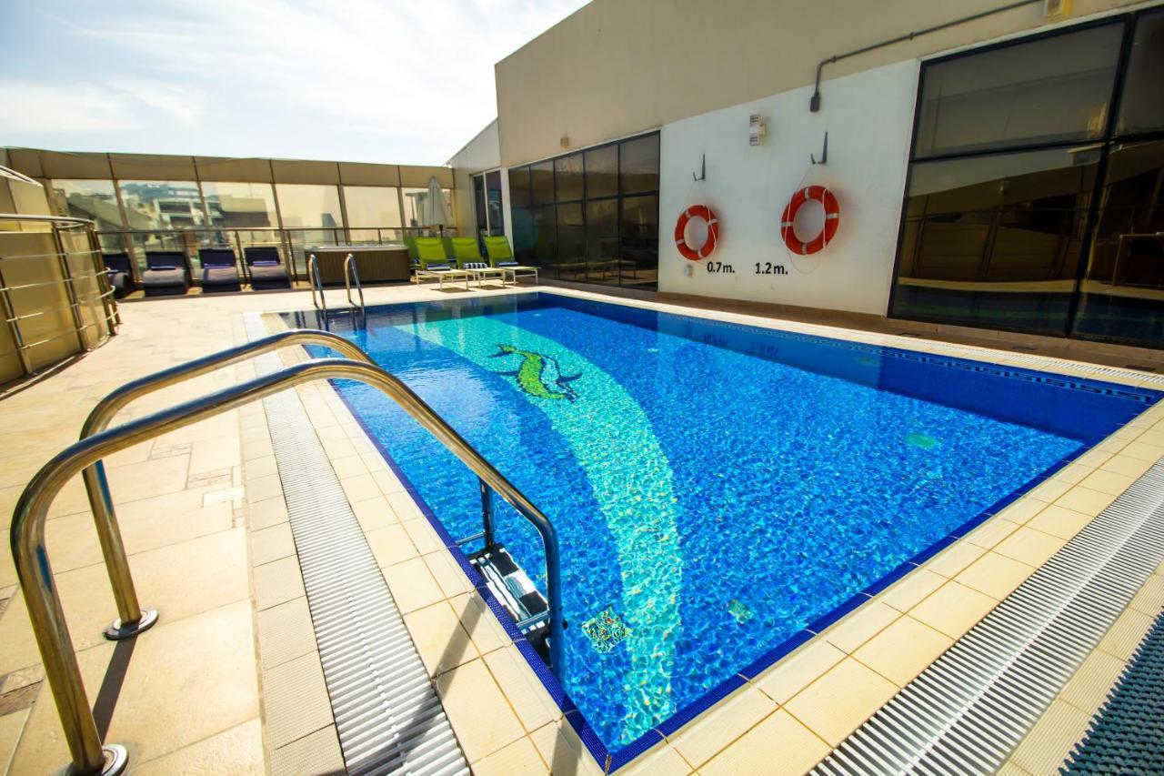 The Royal Riviera Hotel Doha Exterior photo